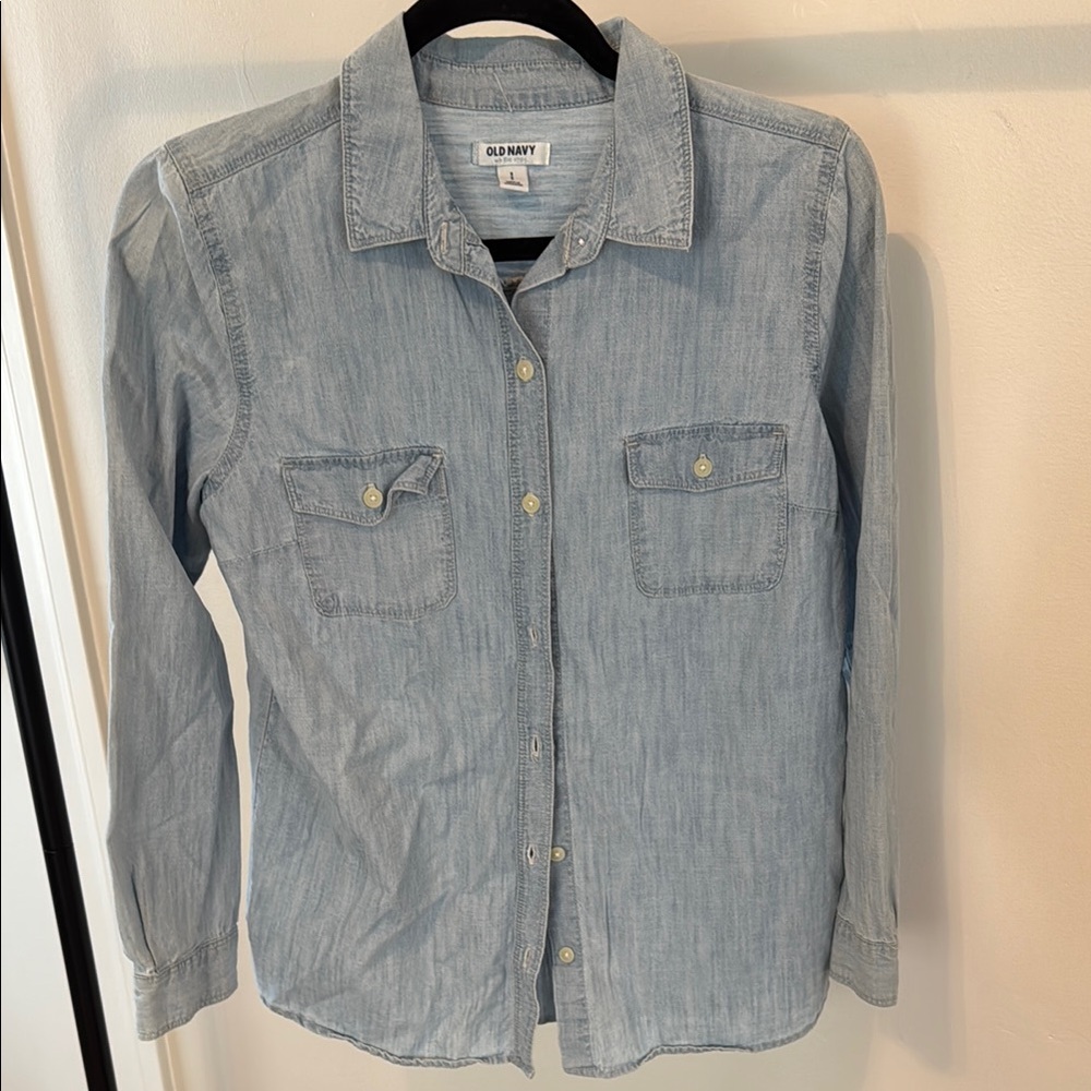 Old Navy Chambray Button-Up Shirt
